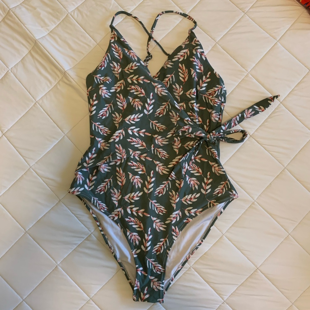 Cupshe One Piece